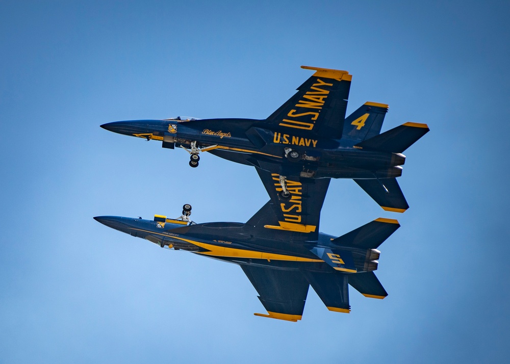 Blue Angels Perform at Vidalia, GA.