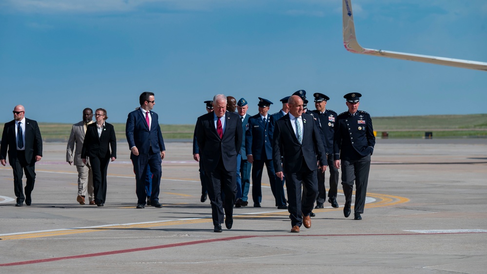 Vice President Kamala Harris arrives for 2024 USAFA graduation