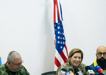 Gen. Richardson Visits Colombia