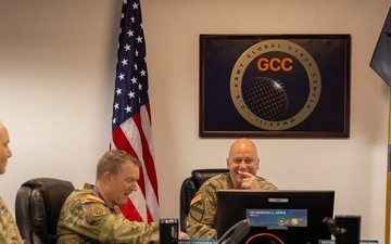 Lieutenant General John B. Morrison Jr. visits NETCOM to review transformation efforts