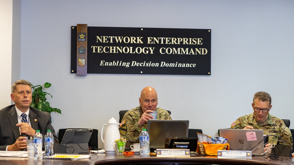 Lieutenant General John B. Morrison Jr. visits NETCOM to review transformation efforts