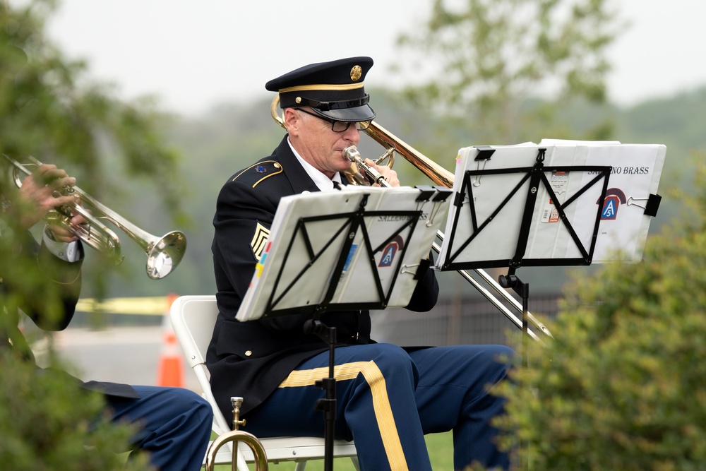 Community honors on Memorial Day