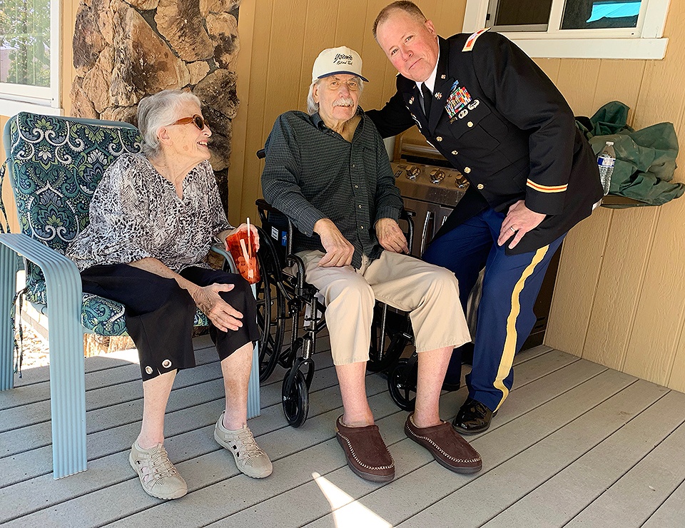 Parents' home turns into promotion ceremony venue for Nevada Army Guard colonel