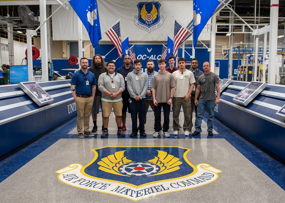 Metro Tech Aviation Campus Students Tour Tinker