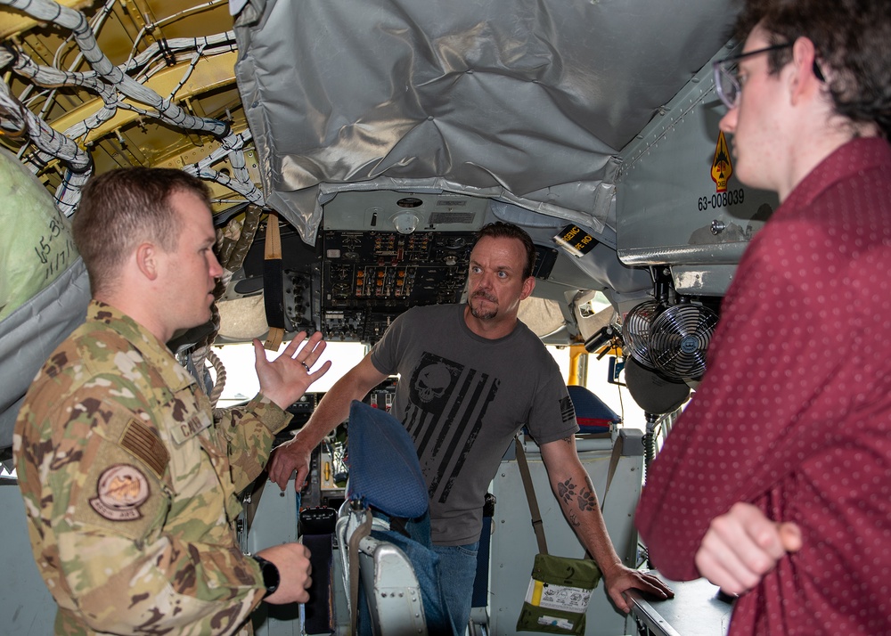 Metro Tech Aviation Campus Students Tour Tinker