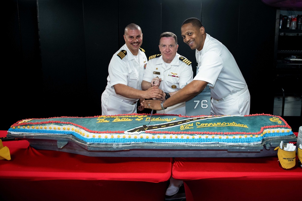 USS Ronald Reagan (CVN 76) hosts Battle of Midway commemoration ceremony