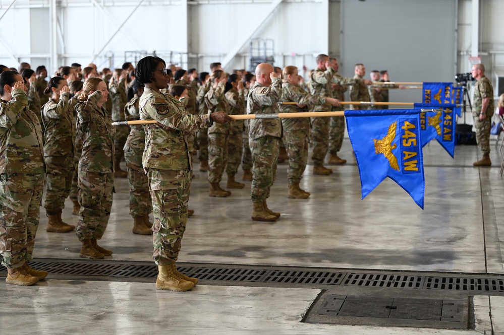 Perry assumes command of 445th Airlift Wing