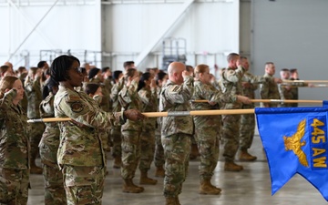 Perry assumes command of 445th Airlift Wing