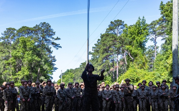 Midshipmen Rappel Training