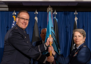 Delta 12 welcomes new commander