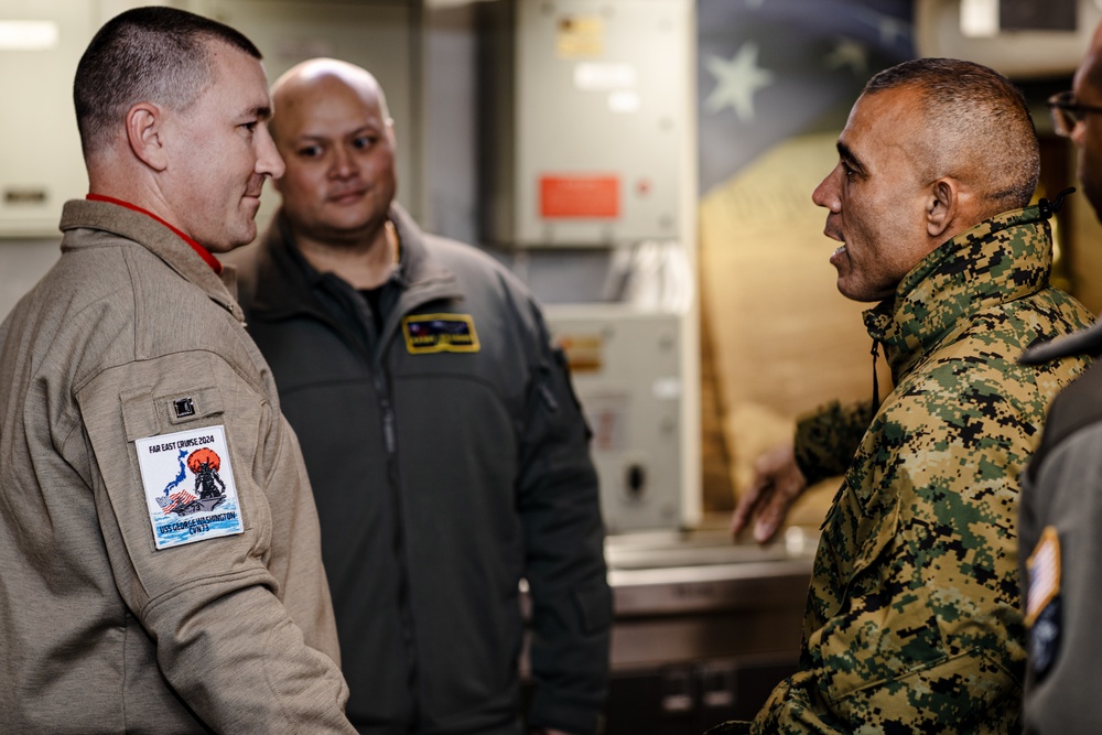 American and Chilean distinguished visitors visit USS George Wahington