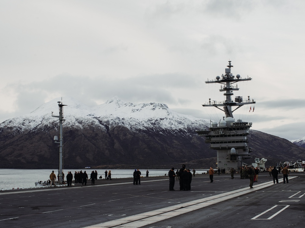 George Washington Transits the Strait of Magellan