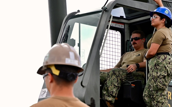 NMCB-5 and NMCB-4 Seabees Conduct Crane Recertification