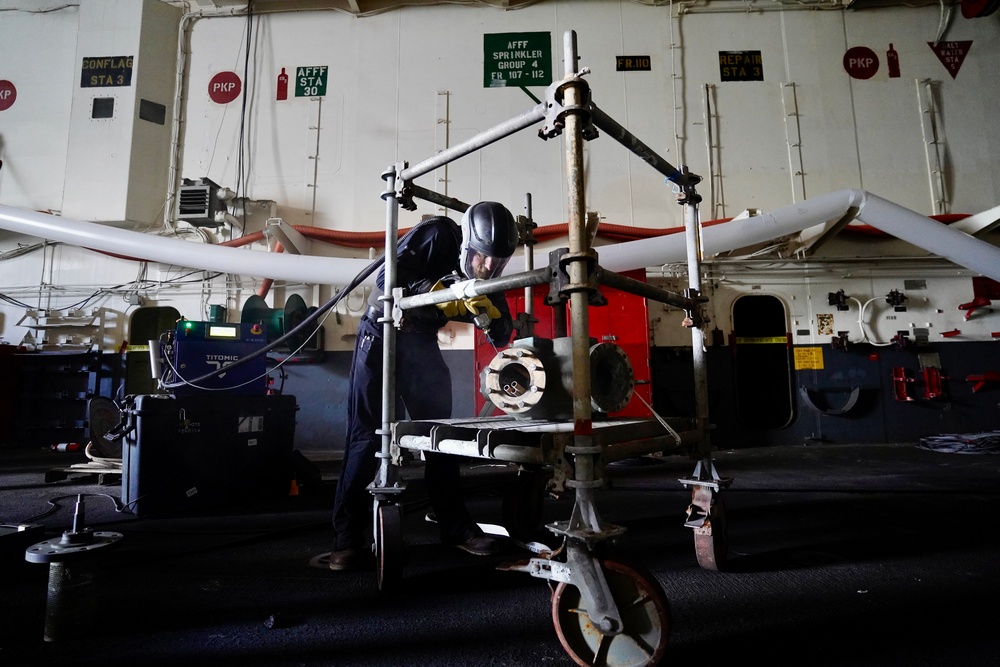 Salvage Exercise 24-001 Aboard the Decommissioned USS Tarawa