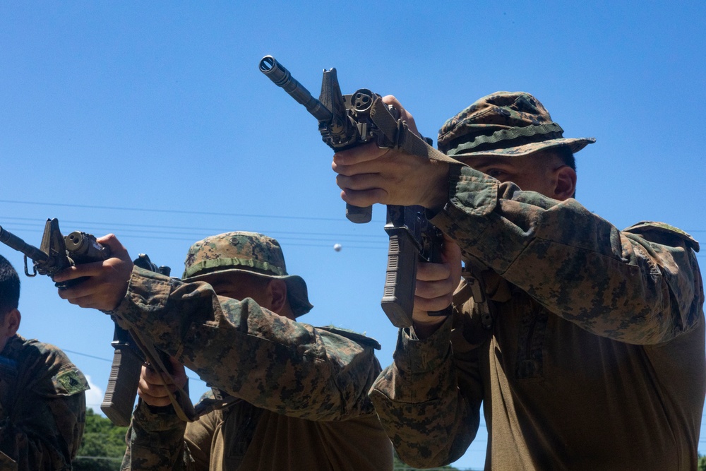 4th Marines Rehearse Speed Reloads