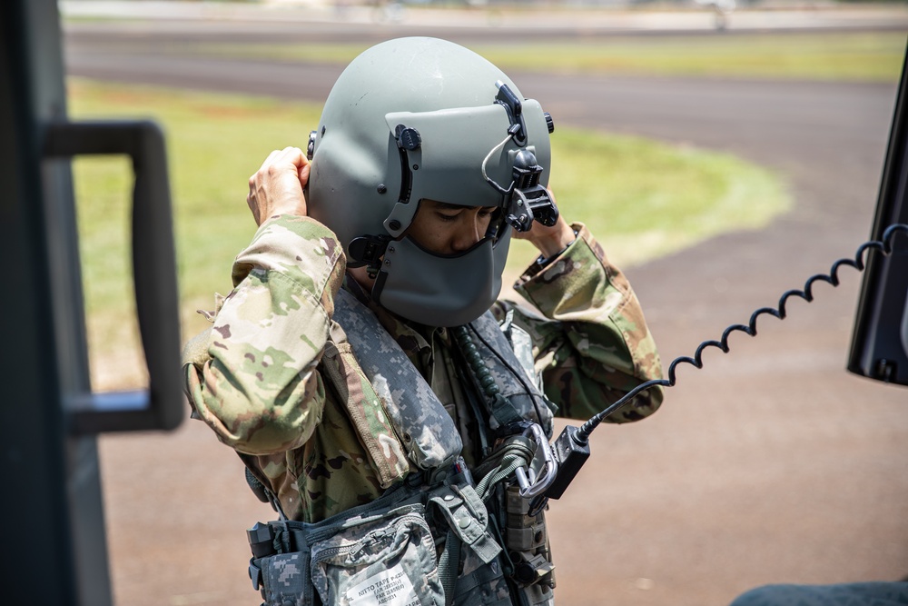 Hawaii’s Lakotas with the 3-140th Aviation Soar Through the Sky