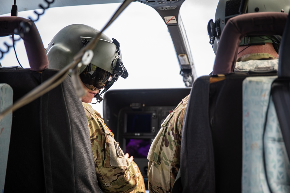 Hawaii’s Lakotas with the 3-140th Aviation Soar Through the Sky