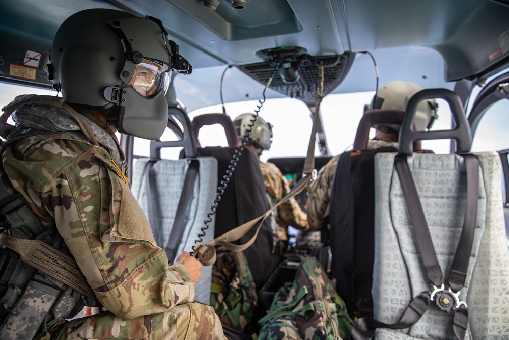 Hawaii’s Lakotas with the 3-140th Aviation Soar Through the Sky