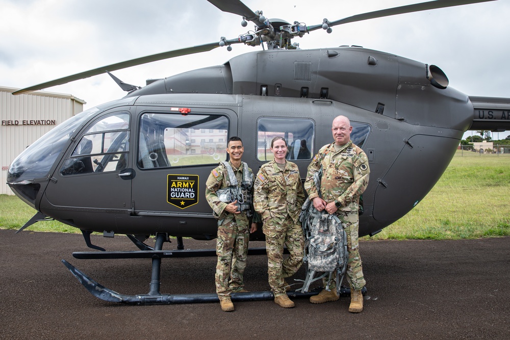 Hawaii’s Lakotas with the 3-140th Aviation Soar Through the Sky