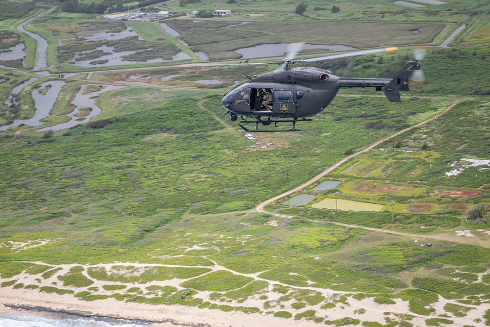 Hawaii’s Lakotas with the 3-140th Aviation Soar Through the Sky