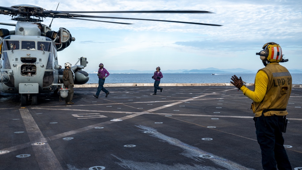 Tiger Strike 24: VMM165 Refuels