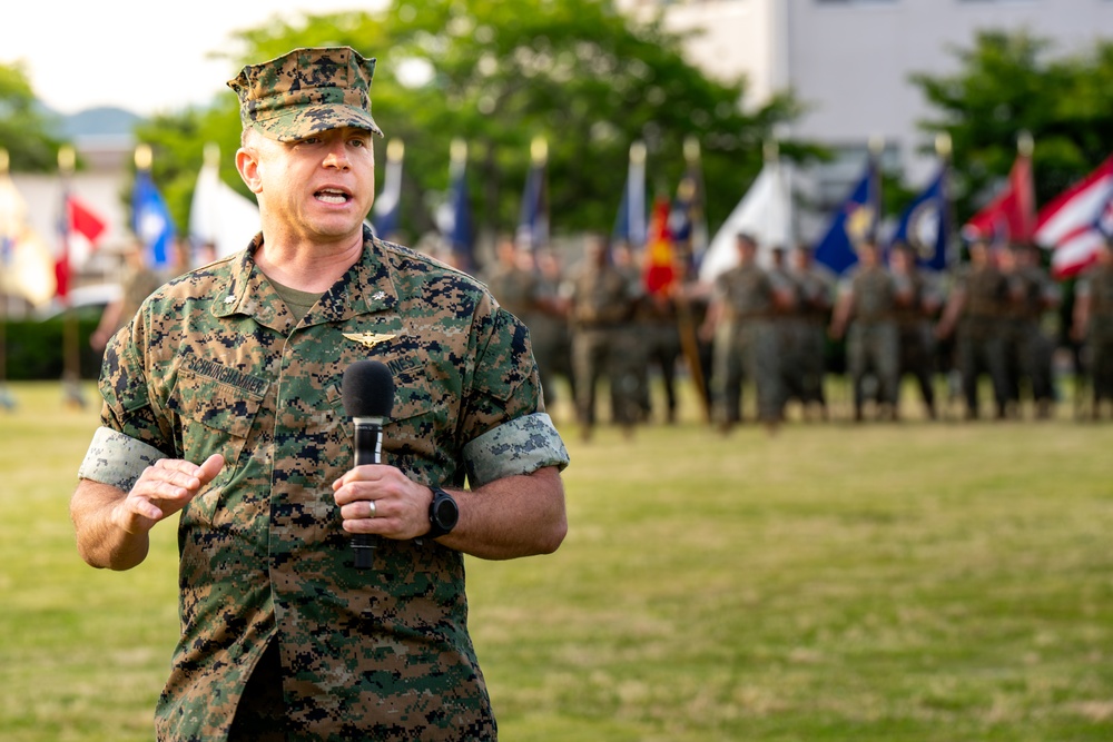 Fair Wind and Following Seas: Headquarters and Headquarters Squadron Relief and Appointment Ceremony