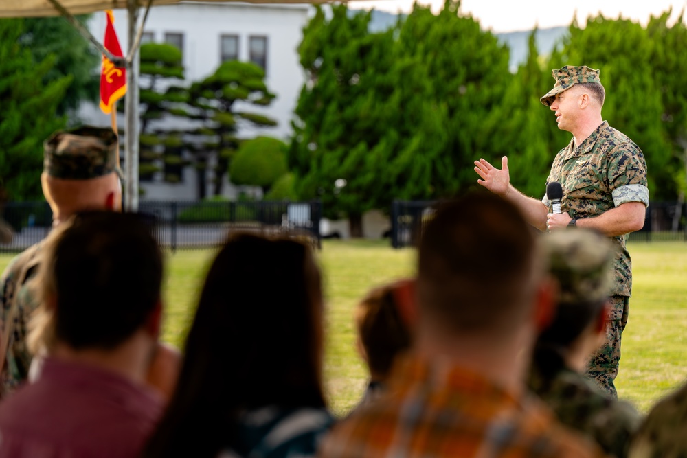 Fair Wind and Following Seas: Headquarters and Headquarters Squadron Relief and Appointment Ceremony