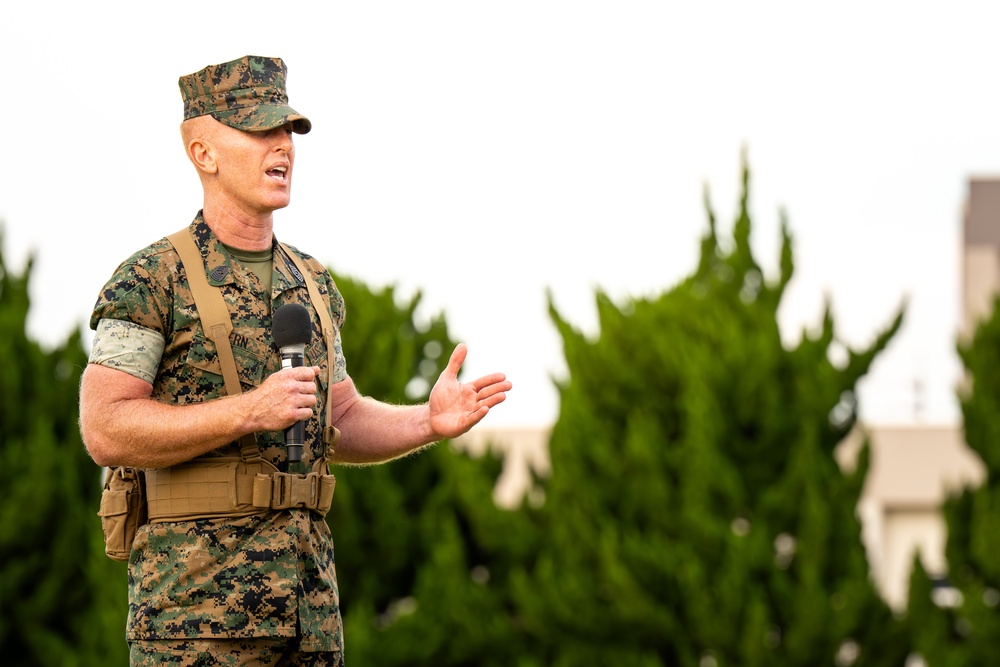 Fair Wind and Following Seas: Headquarters and Headquarters Squadron Relief and Appointment Ceremony