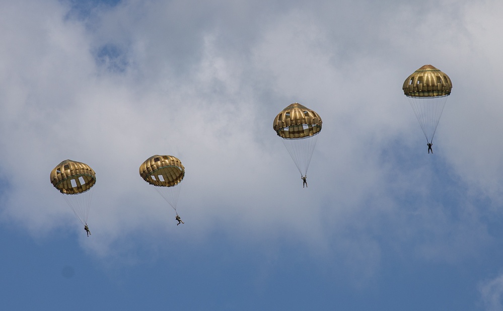 80TH ANNIVERSARY OF D-DAY 7TH PARA AIRBORNE OPERATION