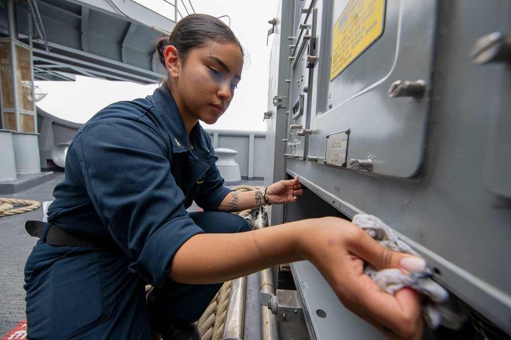USS Tripoli CIWS Maintenance