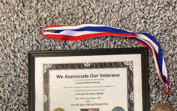100-year-old WWII veteran’s story lives on