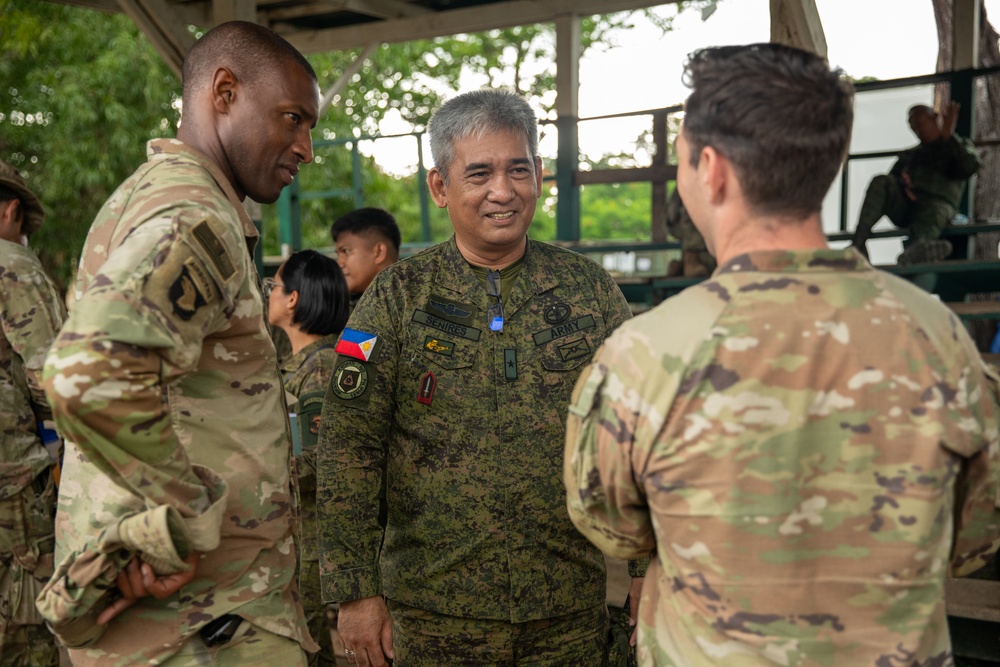 JPRMC-X | Philippine Army Distinguished Visitor Surveys Joint Operation Center