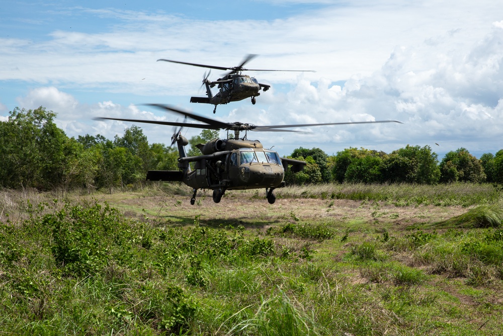 JPMRC-X | Lt. Gen. James Jarrard (DCG, USARPAC) Visit