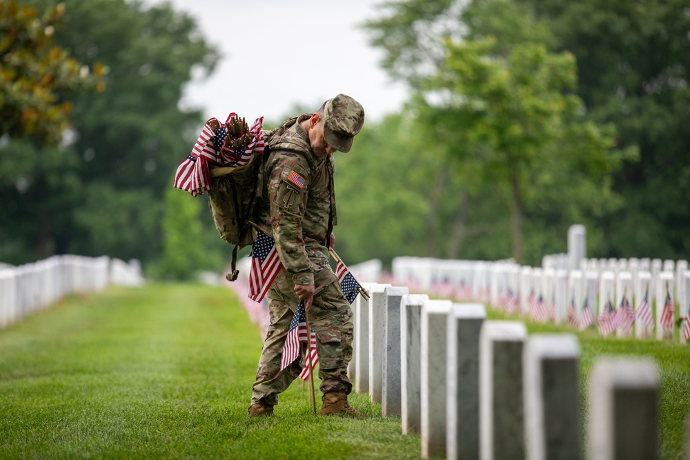 DVIDS - Images - SMA Weimer Places Flags In Arlington National Cemetery ...