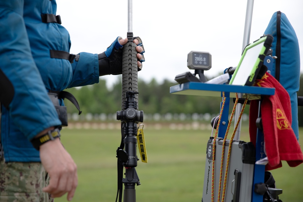 US Navy Marksmanship Team Shoots Competitive Rifle