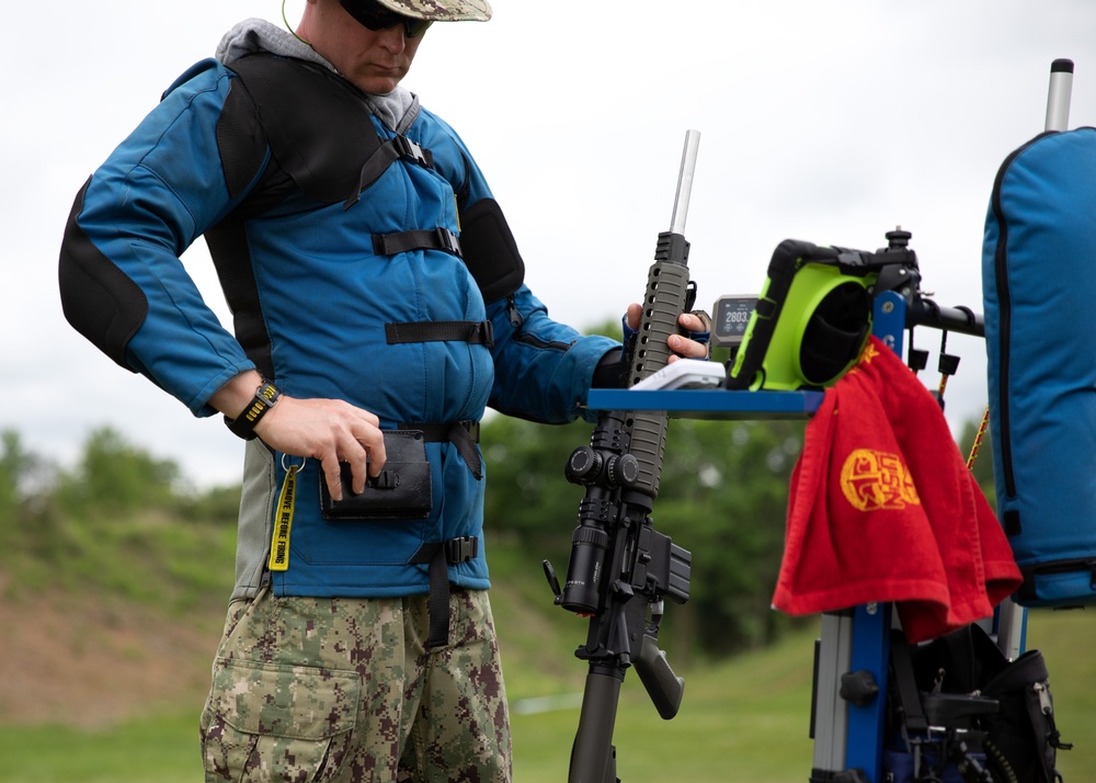 US Navy Marksmanship Team Shoots Competitive Rifle