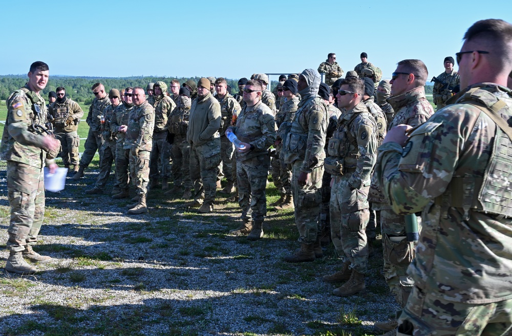 DVIDS - Images - Immediate Response 24: 1-150th WVNG Conducts Live Fire ...