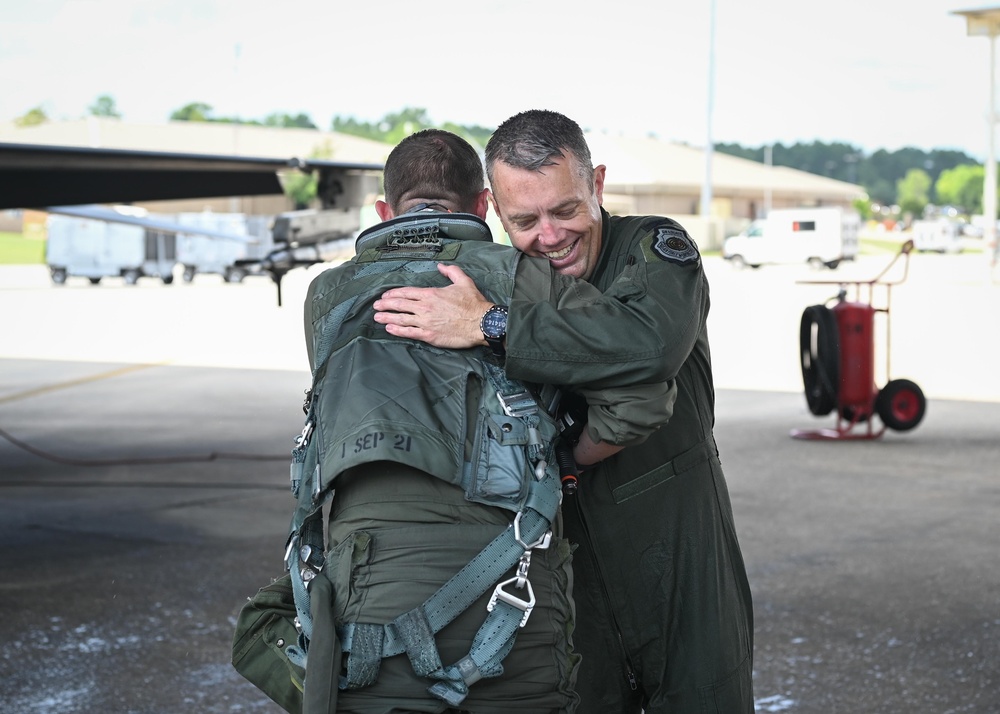 DVIDS - Images - Col. Smith performs final flight as 20th FW commander ...