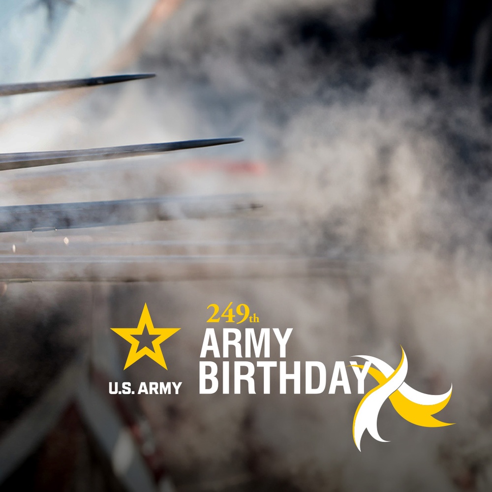 Army Birthday 249 Square Seamless Carousel Right