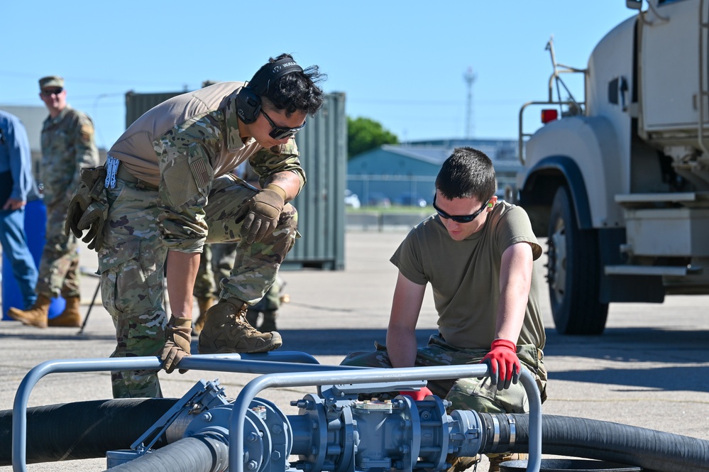 Logistics Forces prepare for remote fueling exercise