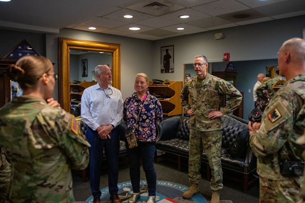 U.S. Army Maj. Gen. Retires as a Tomb Guard After 37 Years of Service