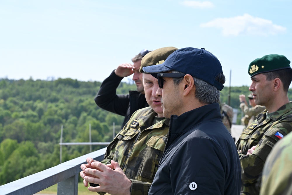 Immediate Response 24: U.S. Ambassador to Czech Republic Observes Training