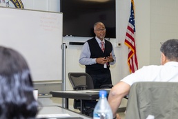 Shipyard spotlight: Clinton Mcrae, Jr. - Code 2300T Professional Development Facilitator