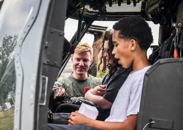 VX-1 Pioneers Participate in a Community Outreach Event at Warwick Middle School