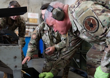 South Carolina National Guard Deputy Adjutant General visits Swamp Fox Ammo Airmen