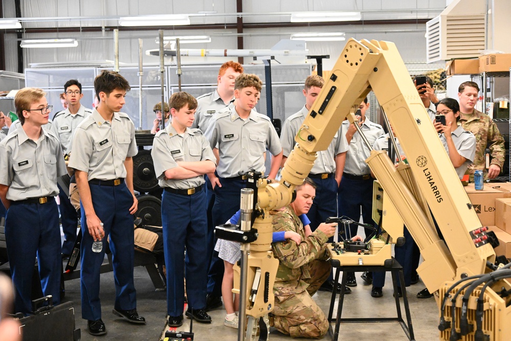 Birdville JROTC experiences military life