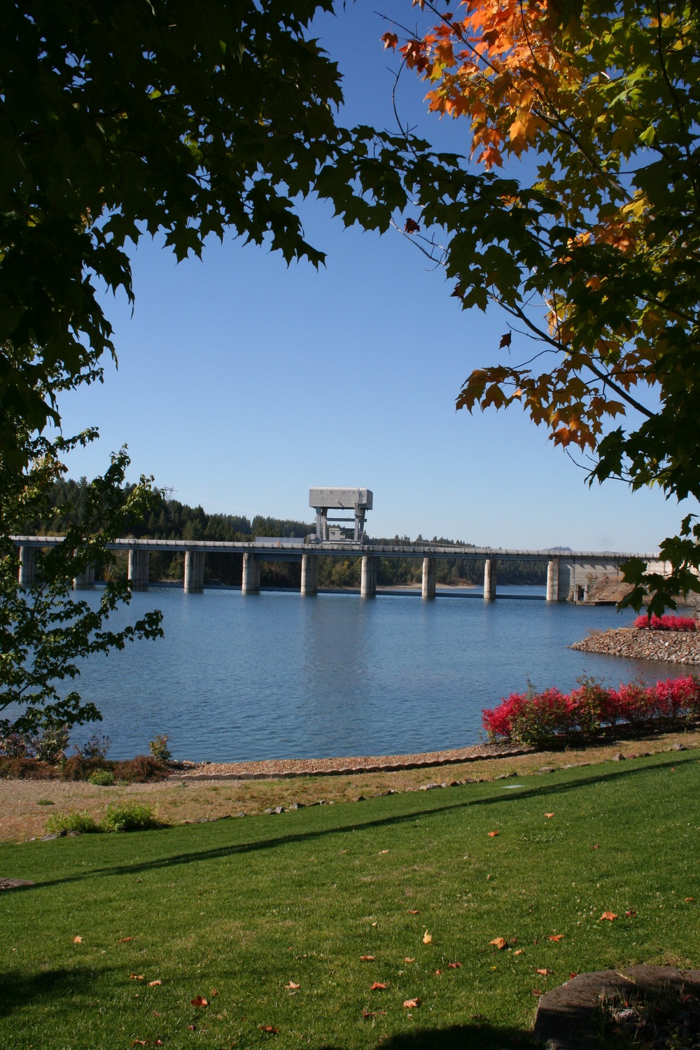 Albeni Falls Dam