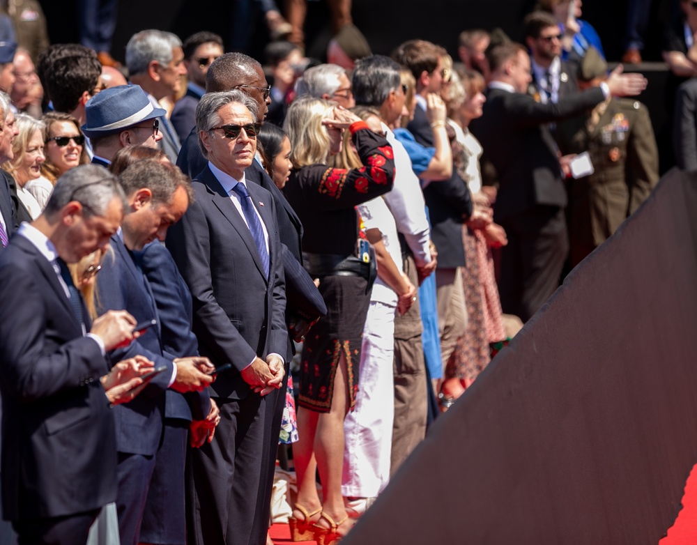 President Biden honors D-Day Vets in Normandy