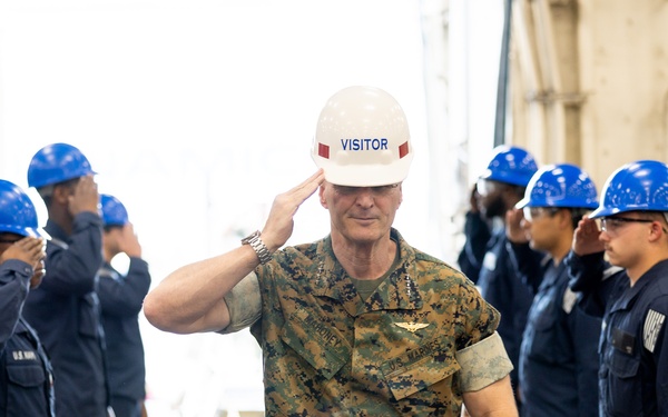 ACMC and MARFORCOM Commander visit USS Arlington (LPD 24) at NASSCO-Norfolk Shipyard