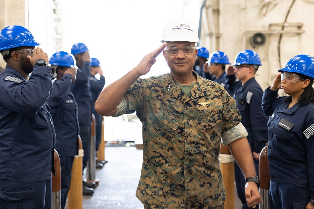 ACMC and MARFORCOM Commander visit USS Arlington (LPD 24) at NASSCO-Norfolk Shipyard